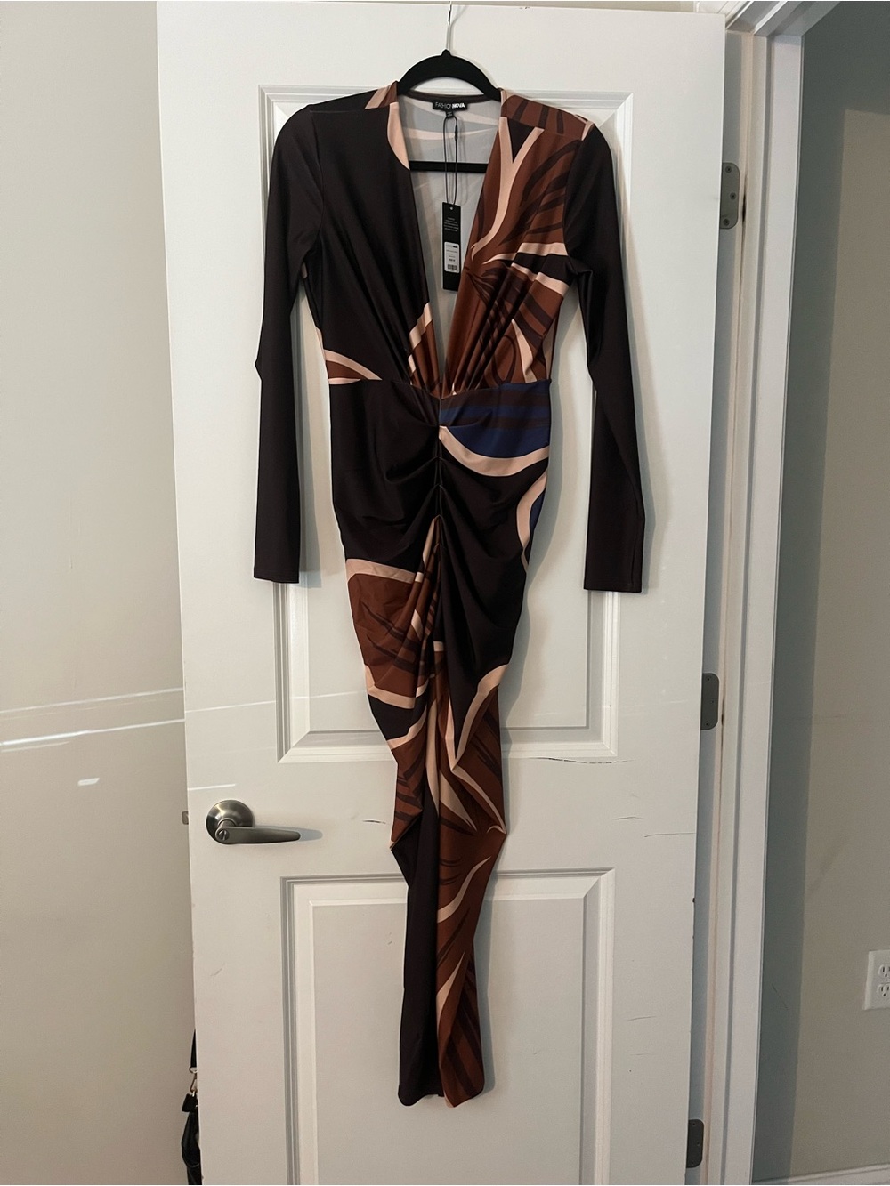 Fashion Nova Long Sleeve Twist Front Bodycon Dress in Brown, Tan, Blue - Picture 1 of 2